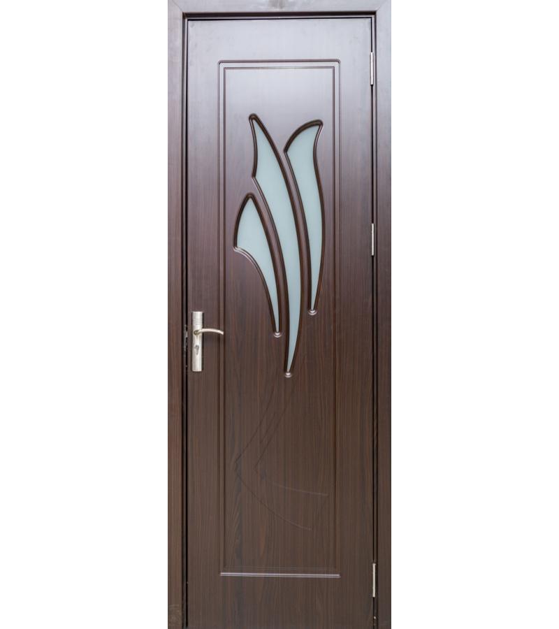 კარი მინით  KM-701 ზომა  205*70*4 ფერი  Walnut (7-5)