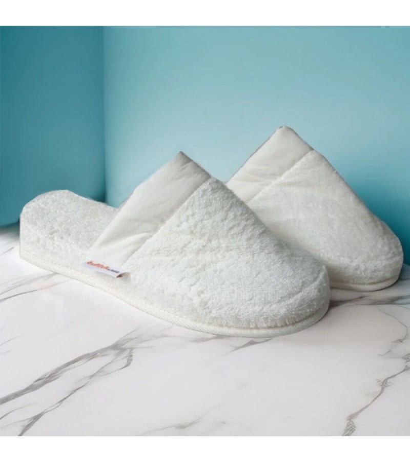 Women's slipper color BEYAZ bitter. OZDILEK